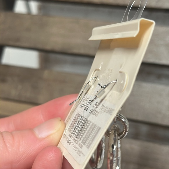 Dillards Sterling silver brand new oval rings drop connecting circle earring - Picture 4 of 5